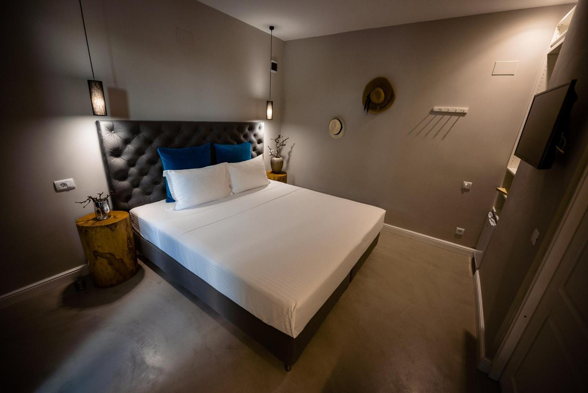 Hotel NB Boutique à Tuzla Extérieur photo